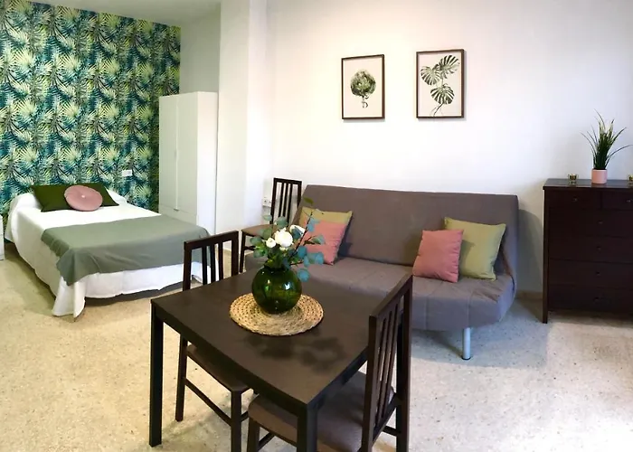 Apartamento Con Piscina En Ciudad Jardin